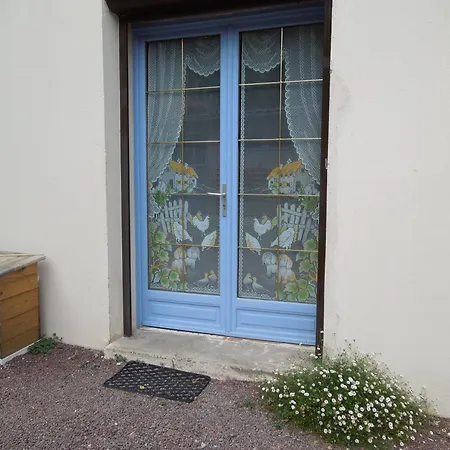 Chez Pauline, Gavray. House With Secure Parking, Wi-fi & Garage. Gavray-sur-Sienne
