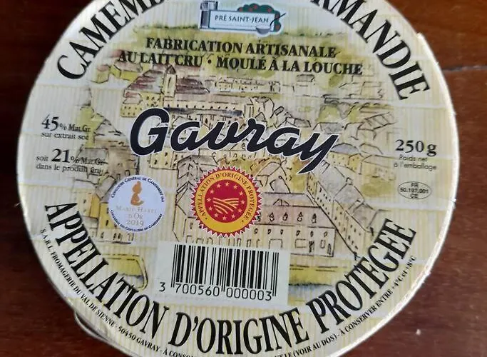 Casa de Férias Chez Pauline, Gavray. House With Secure Parking, Wi-fi & Garage.